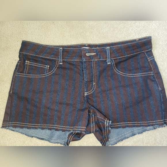 shorts - Picture 5 of 5